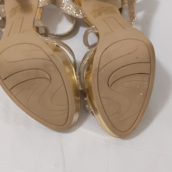 Fioni Night Gold Glitter Shoe - Picture 6 of 12